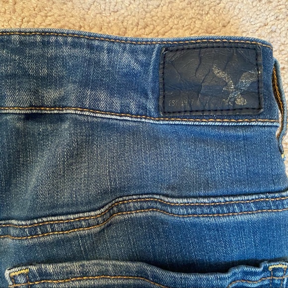 American Eagle Denim Shorts - Picture 5 of 6
